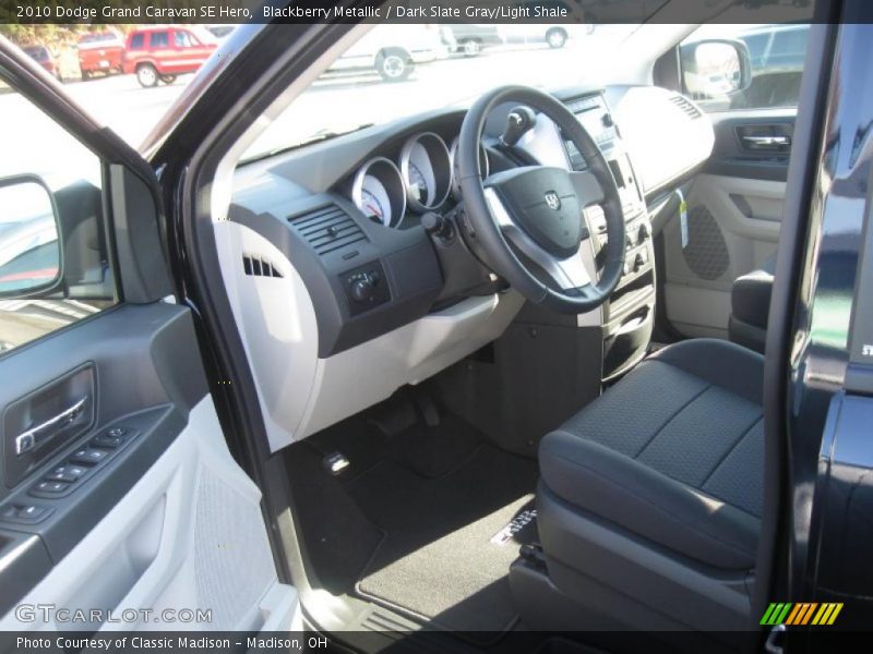 Blackberry Metallic / Dark Slate Gray/Light Shale 2010 Dodge Grand Caravan SE Hero