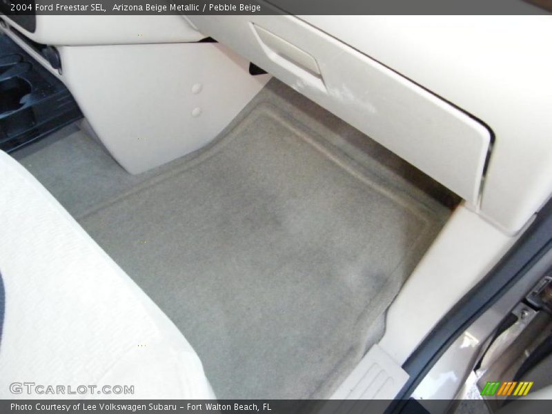 2004 Freestar SEL Pebble Beige Interior