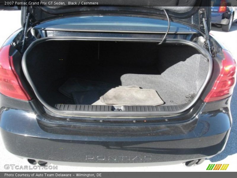 Black / Cashmere 2007 Pontiac Grand Prix GT Sedan