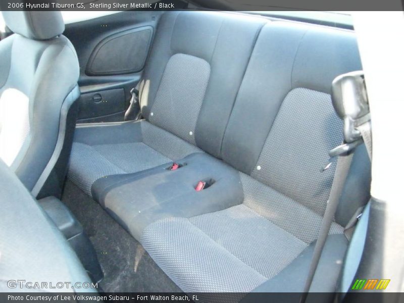 Sterling Silver Metallic / Black 2006 Hyundai Tiburon GS
