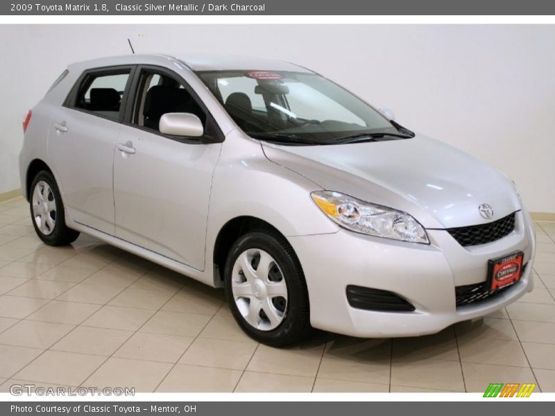 Classic Silver Metallic / Dark Charcoal 2009 Toyota Matrix 1.8