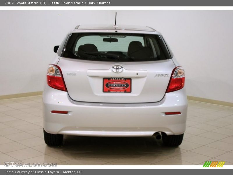 Classic Silver Metallic / Dark Charcoal 2009 Toyota Matrix 1.8