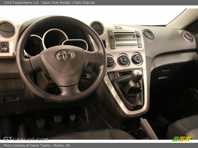 Classic Silver Metallic / Dark Charcoal 2009 Toyota Matrix 1.8