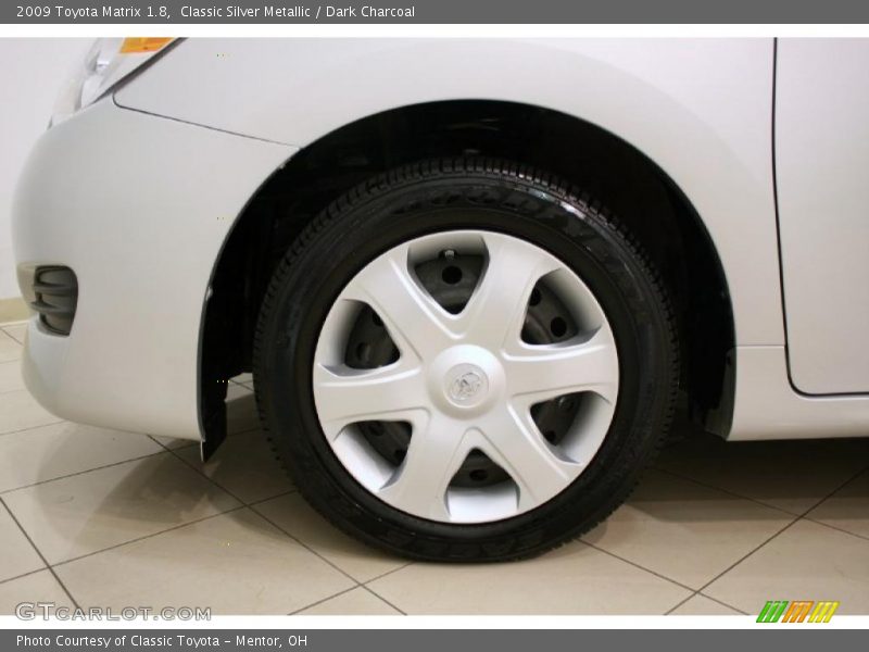 Classic Silver Metallic / Dark Charcoal 2009 Toyota Matrix 1.8