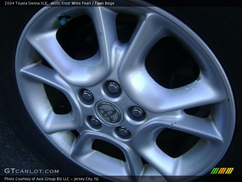Arctic Frost White Pearl / Fawn Beige 2004 Toyota Sienna XLE