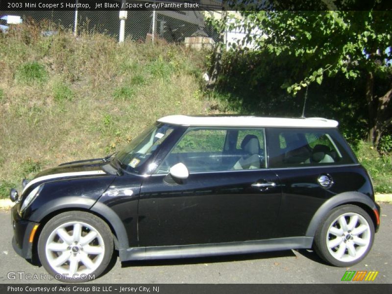 Jet Black / Space Grey/Panther Black 2003 Mini Cooper S Hardtop