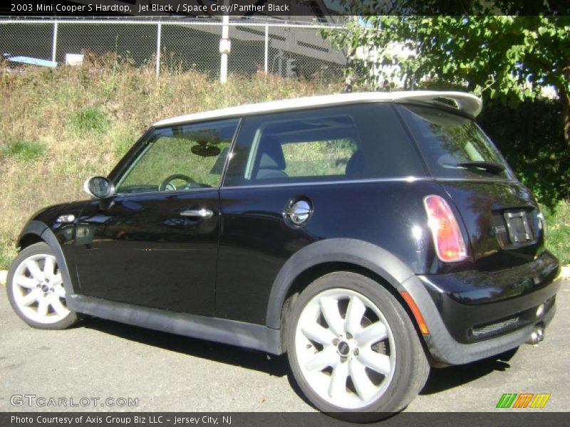 Jet Black / Space Grey/Panther Black 2003 Mini Cooper S Hardtop