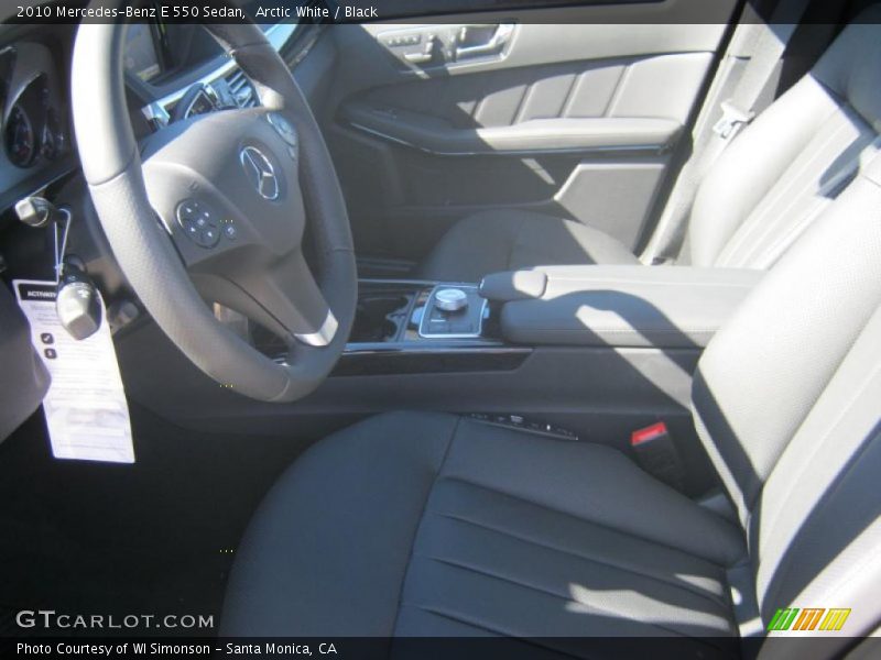 Arctic White / Black 2010 Mercedes-Benz E 550 Sedan