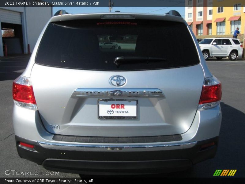 Classic Silver Metallic / Ash 2011 Toyota Highlander