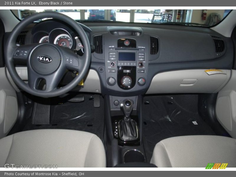 Dashboard of 2011 Forte LX