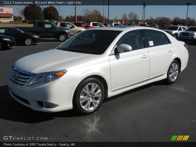 Blizzard White Pearl / Light Gray 2011 Toyota Avalon