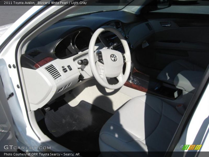 Blizzard White Pearl / Light Gray 2011 Toyota Avalon