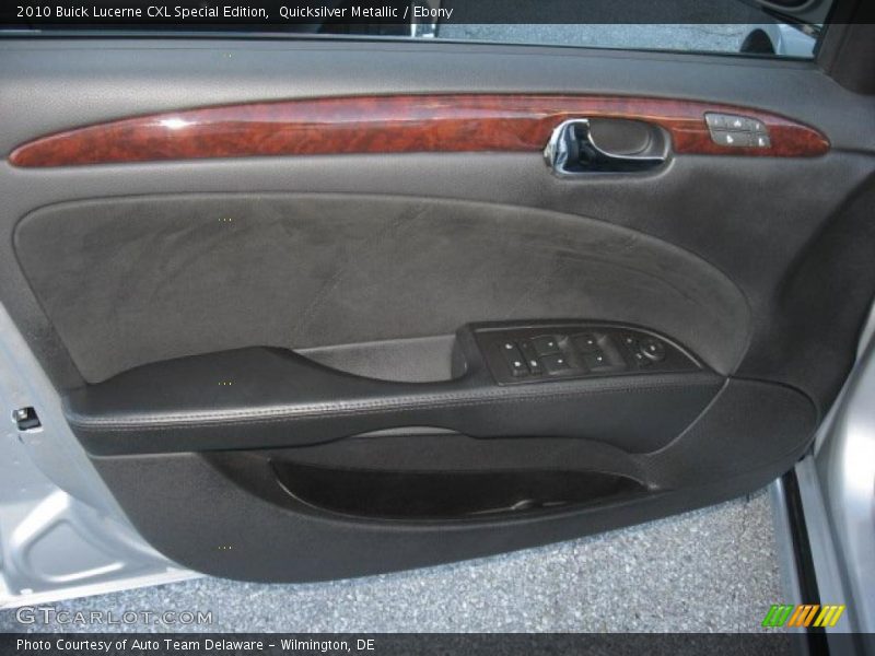 Door Panel of 2010 Lucerne CXL Special Edition