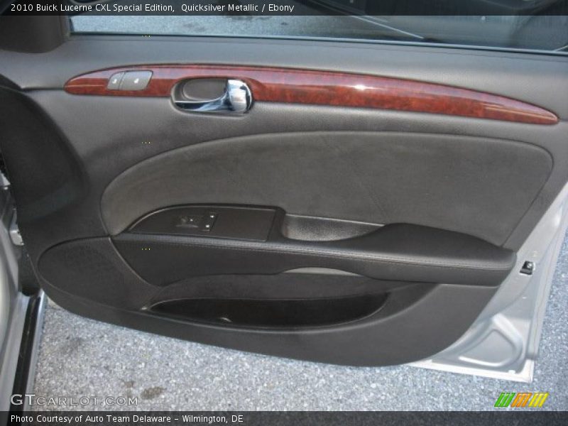 Door Panel of 2010 Lucerne CXL Special Edition