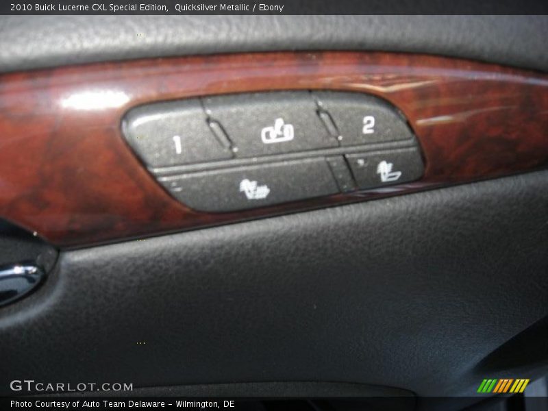 Quicksilver Metallic / Ebony 2010 Buick Lucerne CXL Special Edition