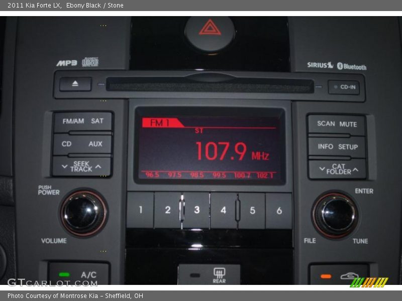 Controls of 2011 Forte LX