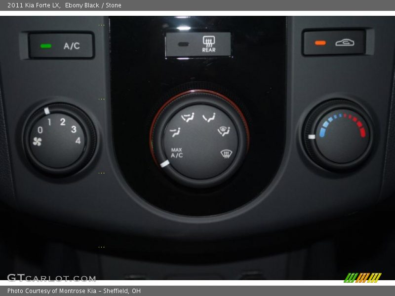 Controls of 2011 Forte LX