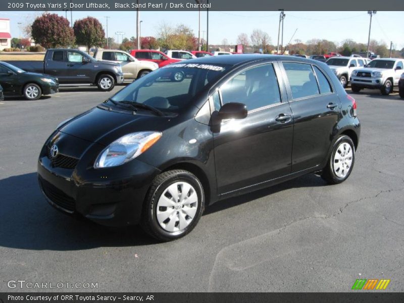 Black Sand Pearl / Dark Charcoal 2009 Toyota Yaris 5 Door Liftback