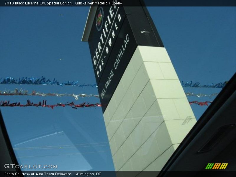 Quicksilver Metallic / Ebony 2010 Buick Lucerne CXL Special Edition