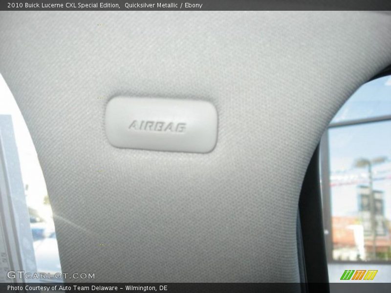 Quicksilver Metallic / Ebony 2010 Buick Lucerne CXL Special Edition