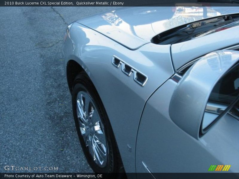 Quicksilver Metallic / Ebony 2010 Buick Lucerne CXL Special Edition