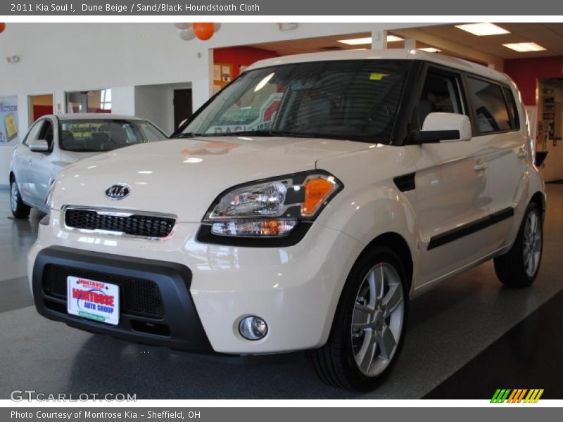 Dune Beige / Sand/Black Houndstooth Cloth 2011 Kia Soul !