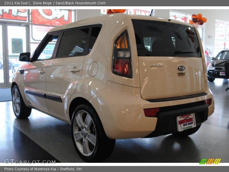 Dune Beige / Sand/Black Houndstooth Cloth 2011 Kia Soul !