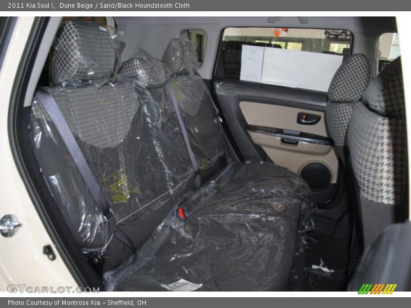 Dune Beige / Sand/Black Houndstooth Cloth 2011 Kia Soul !