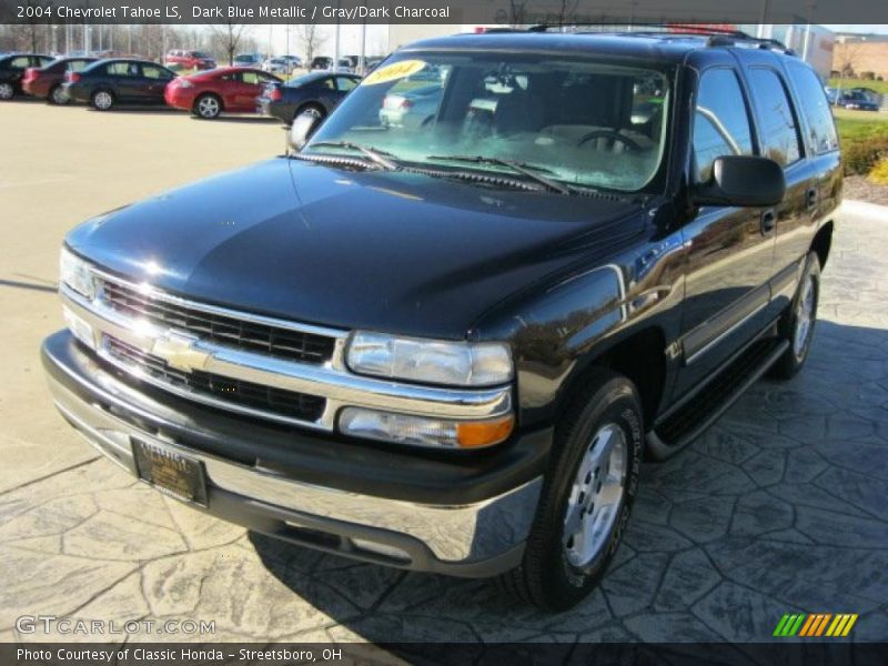 Dark Blue Metallic / Gray/Dark Charcoal 2004 Chevrolet Tahoe LS