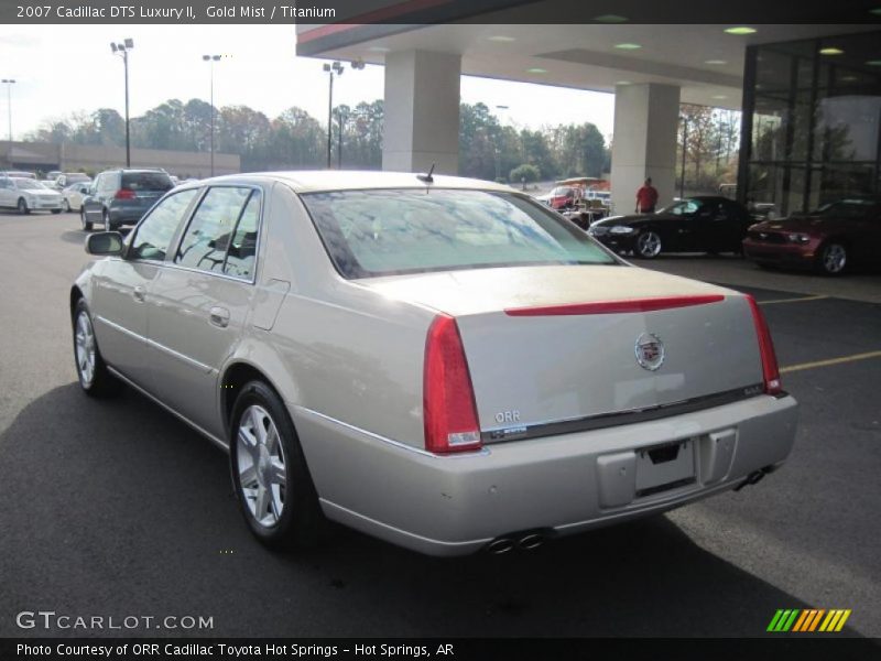 Gold Mist / Titanium 2007 Cadillac DTS Luxury II
