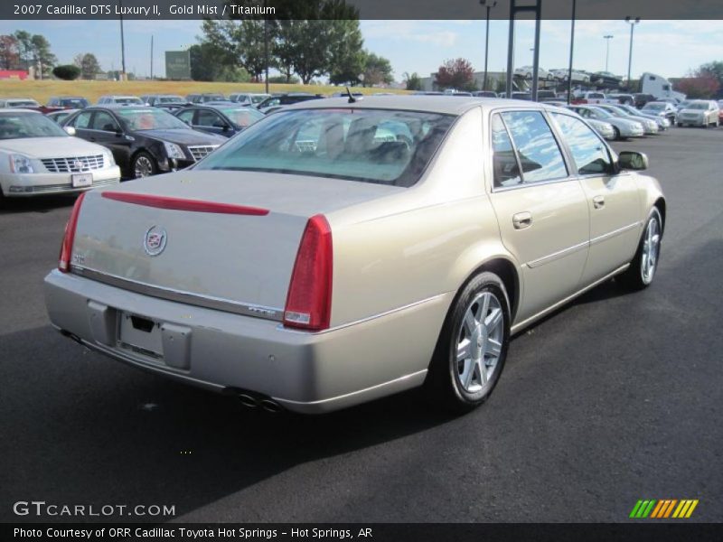 Gold Mist / Titanium 2007 Cadillac DTS Luxury II