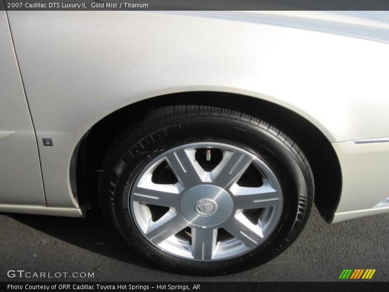 Gold Mist / Titanium 2007 Cadillac DTS Luxury II