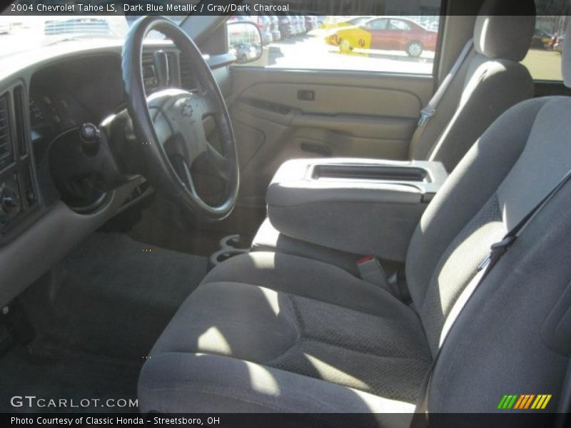 Dark Blue Metallic / Gray/Dark Charcoal 2004 Chevrolet Tahoe LS