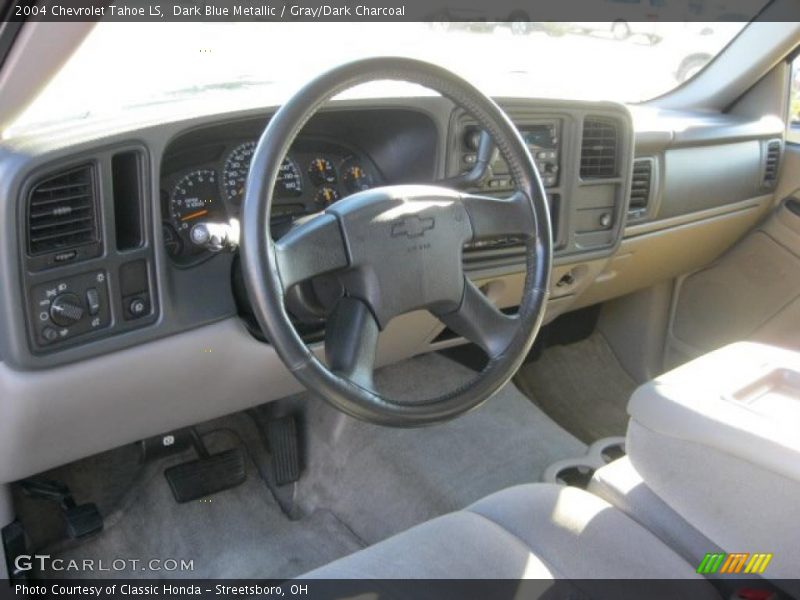 Dark Blue Metallic / Gray/Dark Charcoal 2004 Chevrolet Tahoe LS