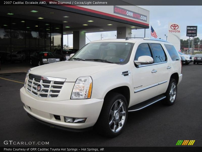White Diamond / Cocoa/Light Cashmere 2007 Cadillac Escalade AWD