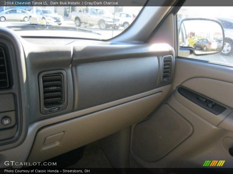 Dark Blue Metallic / Gray/Dark Charcoal 2004 Chevrolet Tahoe LS
