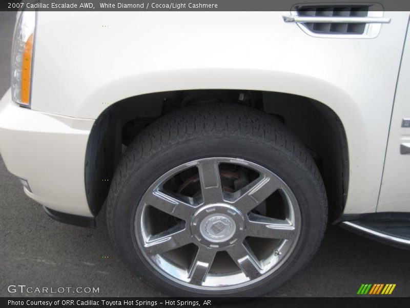 White Diamond / Cocoa/Light Cashmere 2007 Cadillac Escalade AWD
