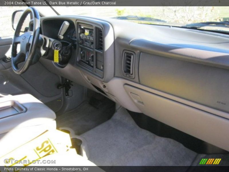 Dark Blue Metallic / Gray/Dark Charcoal 2004 Chevrolet Tahoe LS