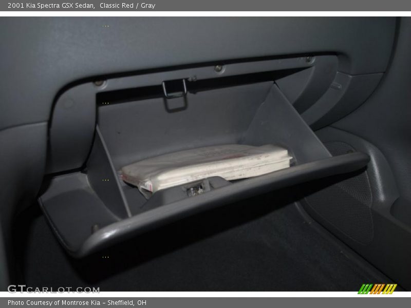 Classic Red / Gray 2001 Kia Spectra GSX Sedan