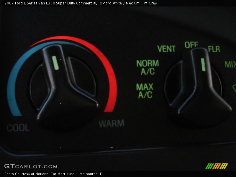 Oxford White / Medium Flint Grey 2007 Ford E Series Van E350 Super Duty Commercial