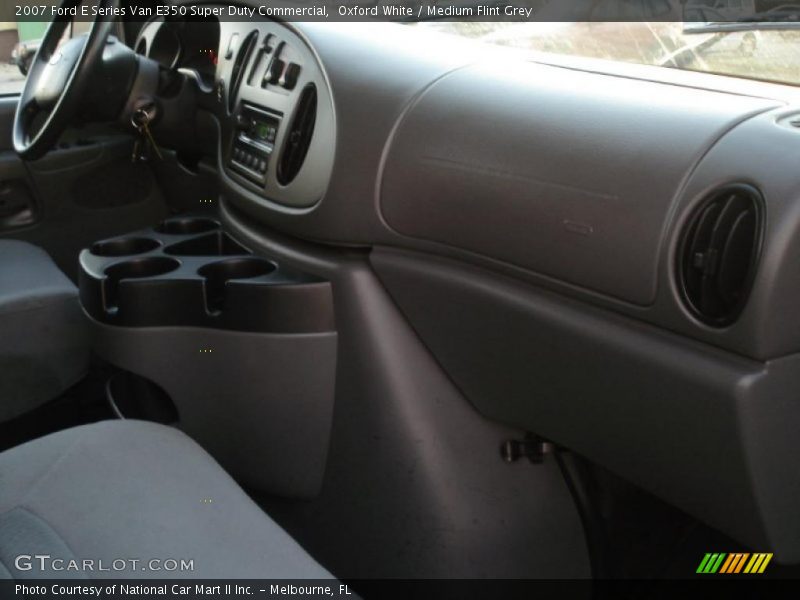 Oxford White / Medium Flint Grey 2007 Ford E Series Van E350 Super Duty Commercial
