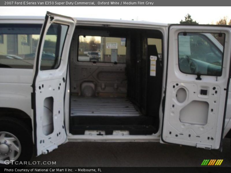 Oxford White / Medium Flint Grey 2007 Ford E Series Van E350 Super Duty Commercial