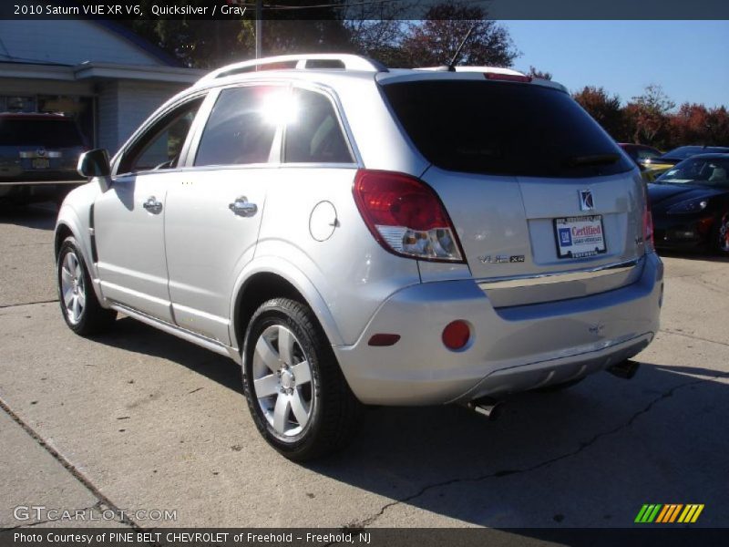 Quicksilver / Gray 2010 Saturn VUE XR V6