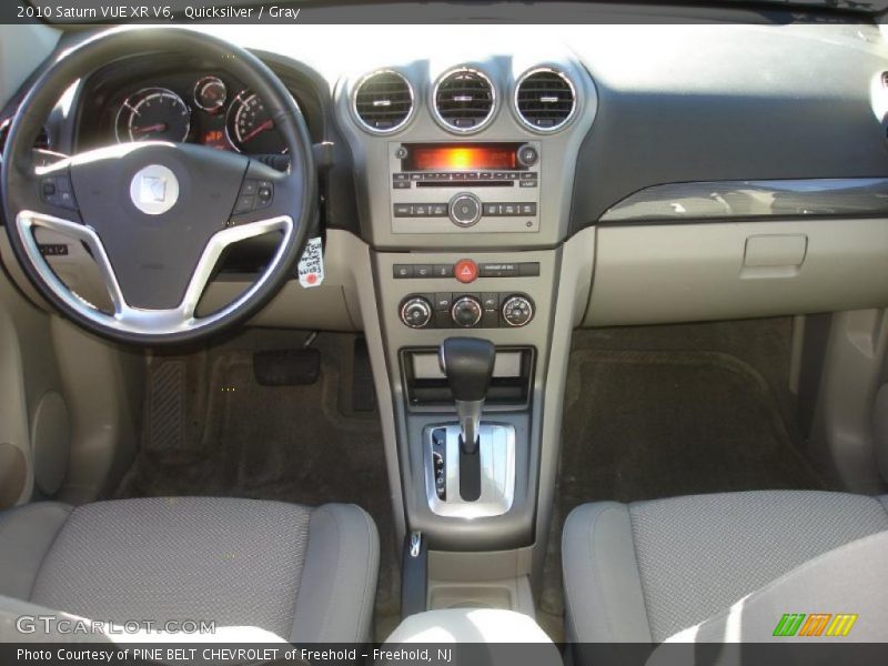 Quicksilver / Gray 2010 Saturn VUE XR V6