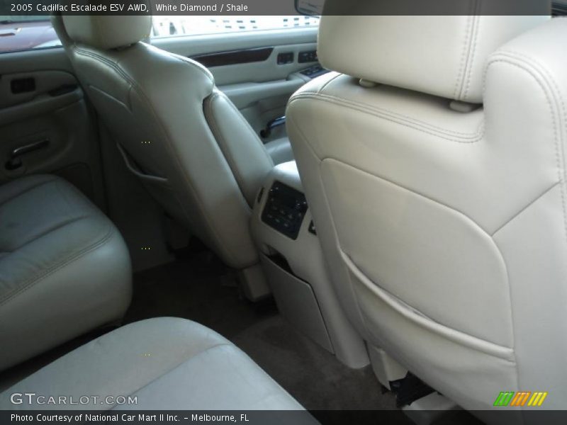 White Diamond / Shale 2005 Cadillac Escalade ESV AWD
