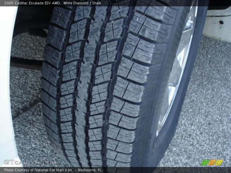 White Diamond / Shale 2005 Cadillac Escalade ESV AWD