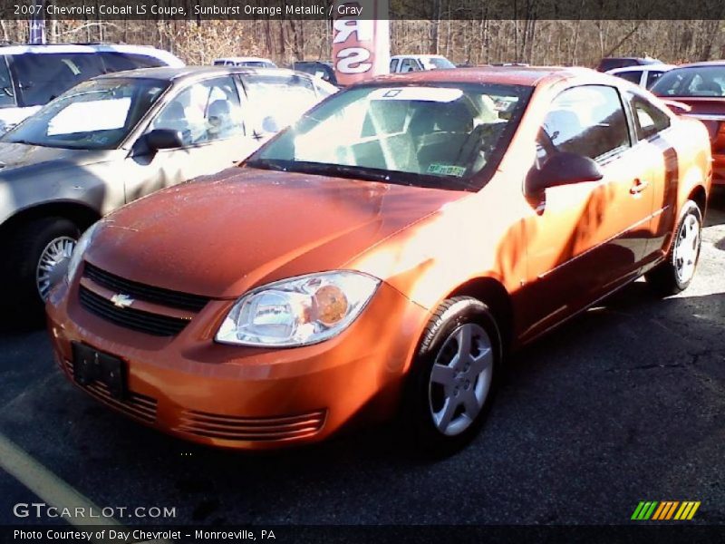 Sunburst Orange Metallic / Gray 2007 Chevrolet Cobalt LS Coupe