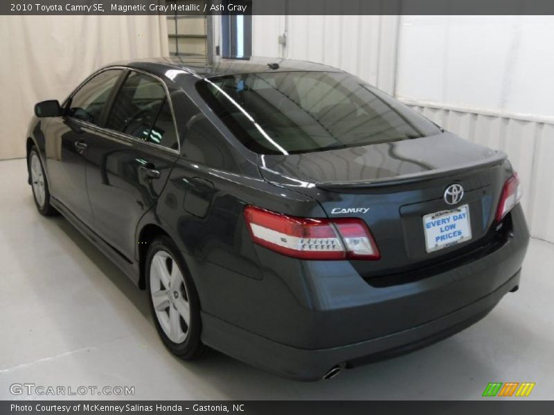 Magnetic Gray Metallic / Ash Gray 2010 Toyota Camry SE