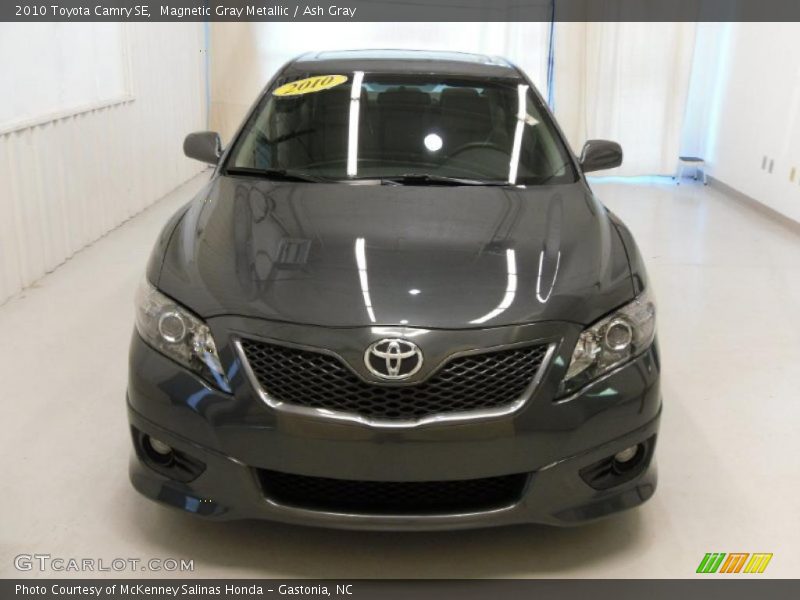 Magnetic Gray Metallic / Ash Gray 2010 Toyota Camry SE