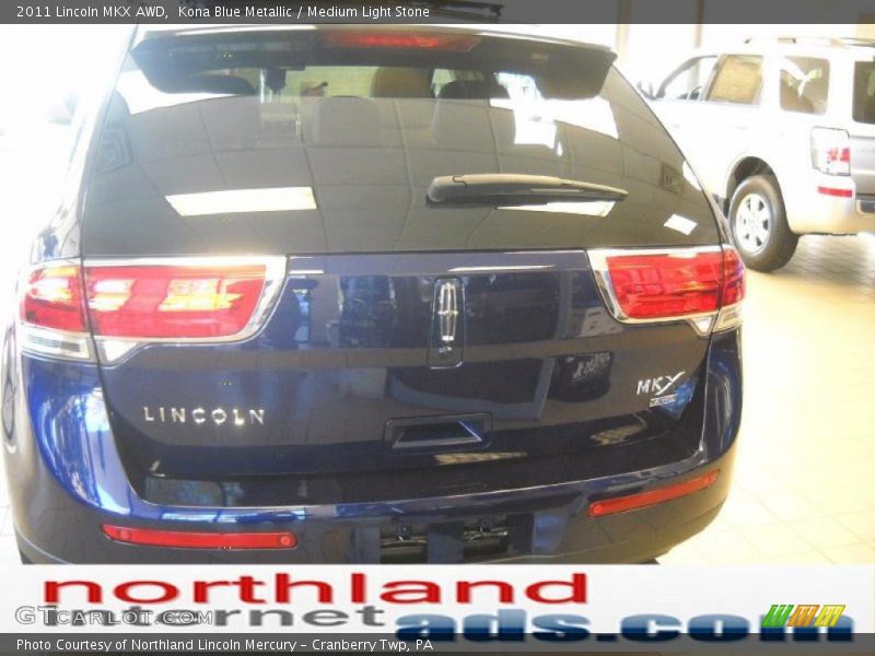 Kona Blue Metallic / Medium Light Stone 2011 Lincoln MKX AWD